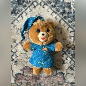 Teddy Ruxpin Hug 'N Sing Lullaby Plush Bear